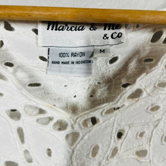 Vintage Marcia & Me Poinsettia Trim Tunic White Casual Holiday White - M - Picture 4 of 4